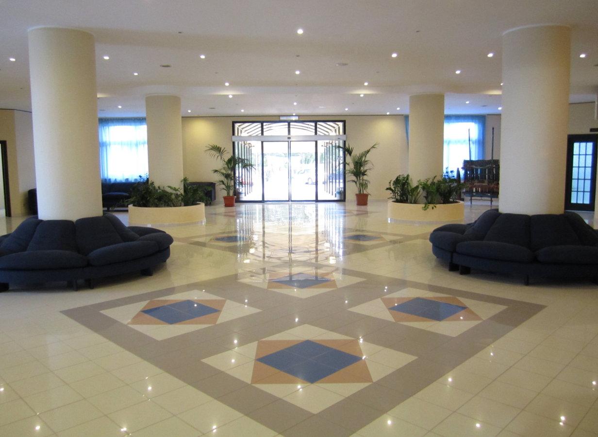 Futura Style Helios Hotel Noto Eksteriør billede